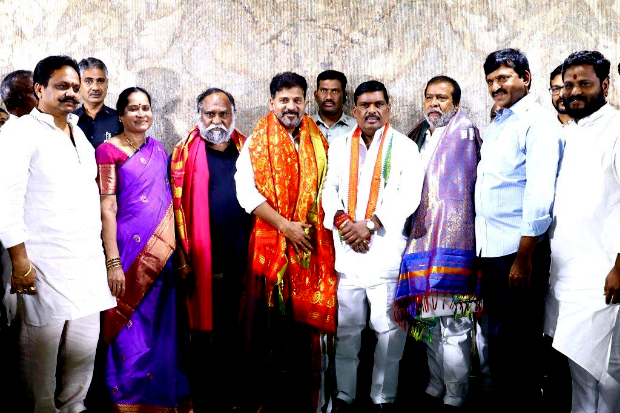 Mahipal Reddy Anil KUmar join Congress