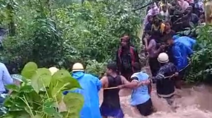 Pali waterfalls tourists stranded