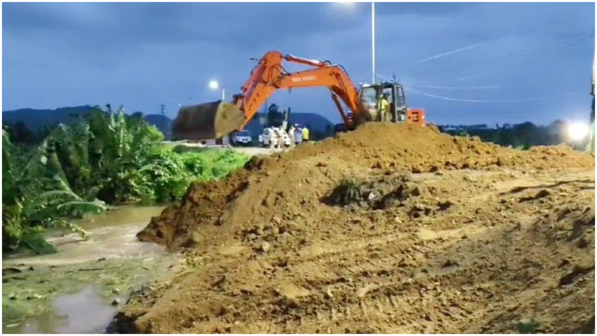 krishna emabnkment breach