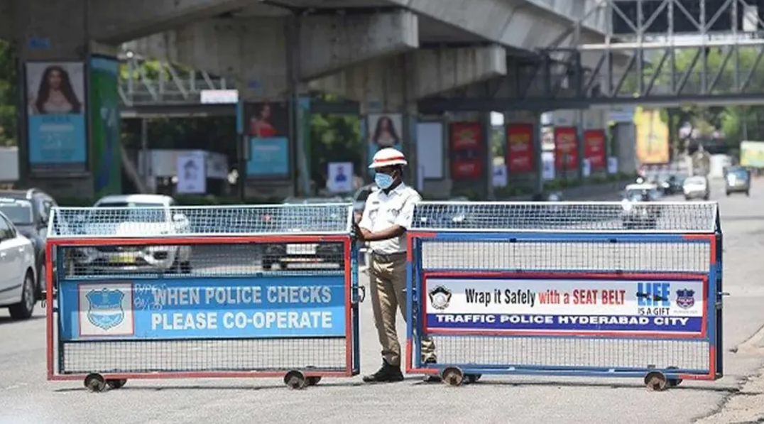 Gachibowli Flyover closed