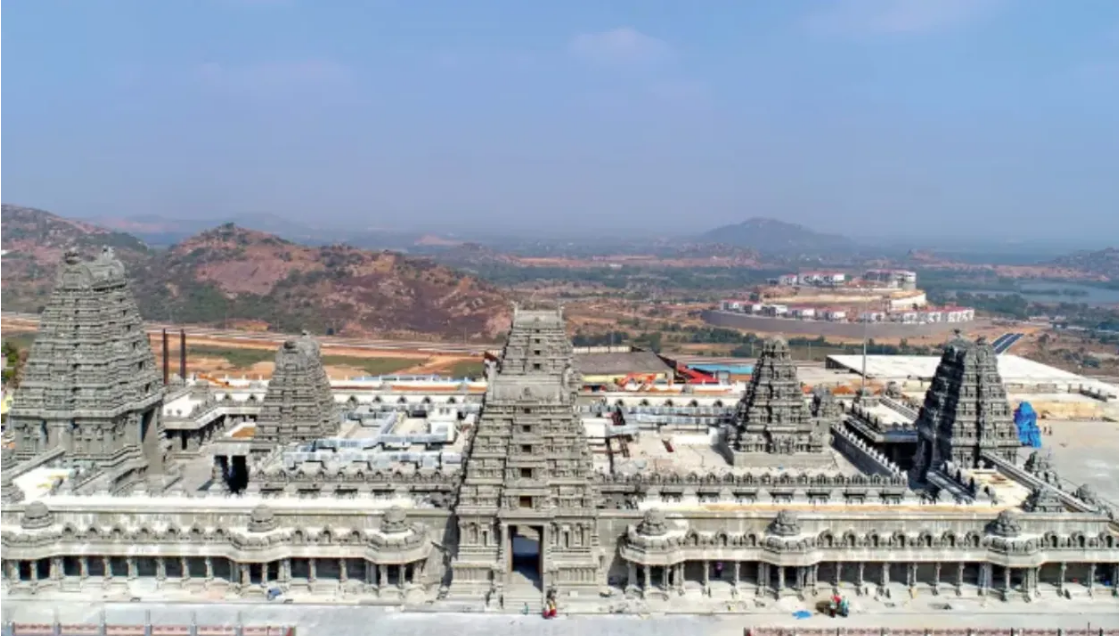 Yadagirigutta Gold Gopuram Yadadri
