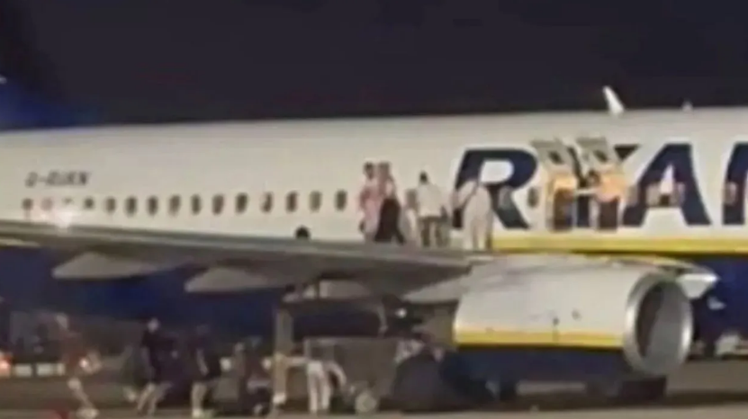 Ryanair Plane Ryanair Plane